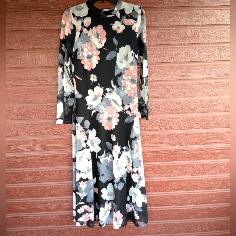 🖖 Enfocus Studio 🖖 Floral Long Sleeve Dress